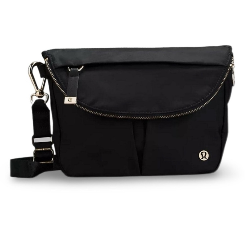 LULULEMON Festival Crossbody Bag